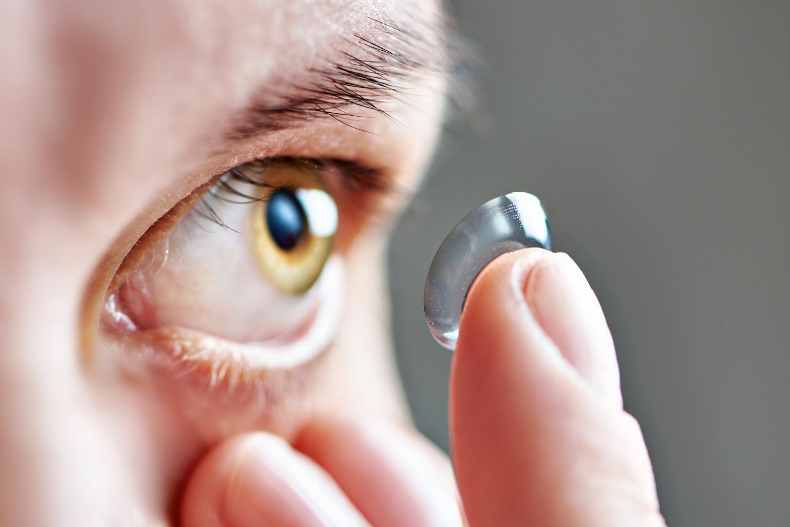 Use of Contact Lenses and Coronavirus